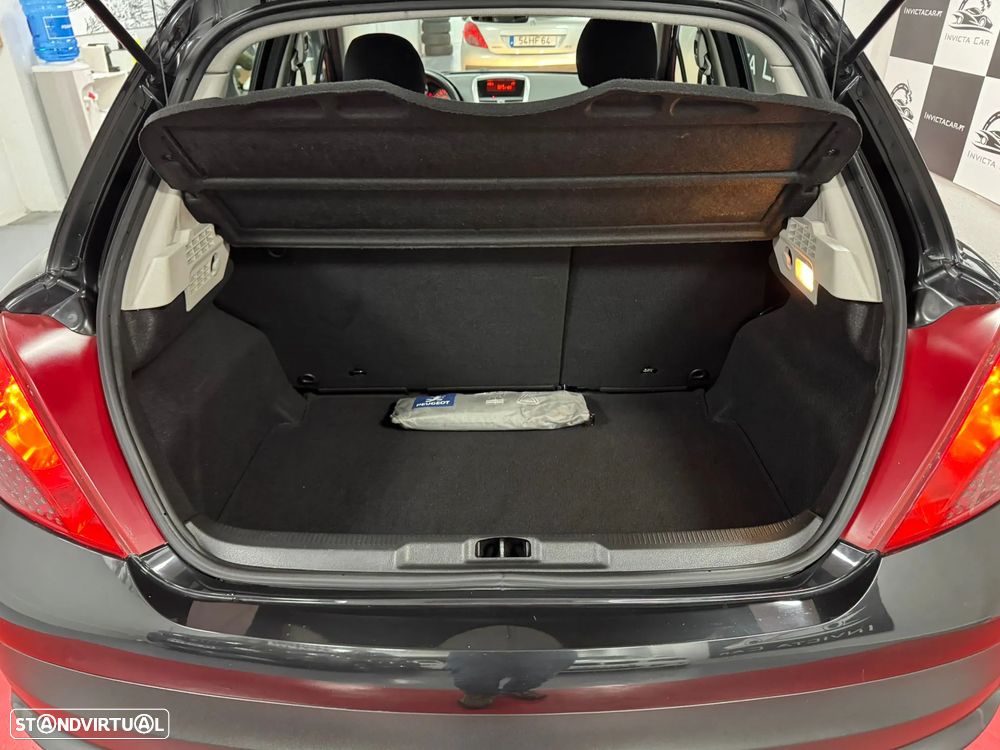 Peugeot 207 1.4 16V Open - 14