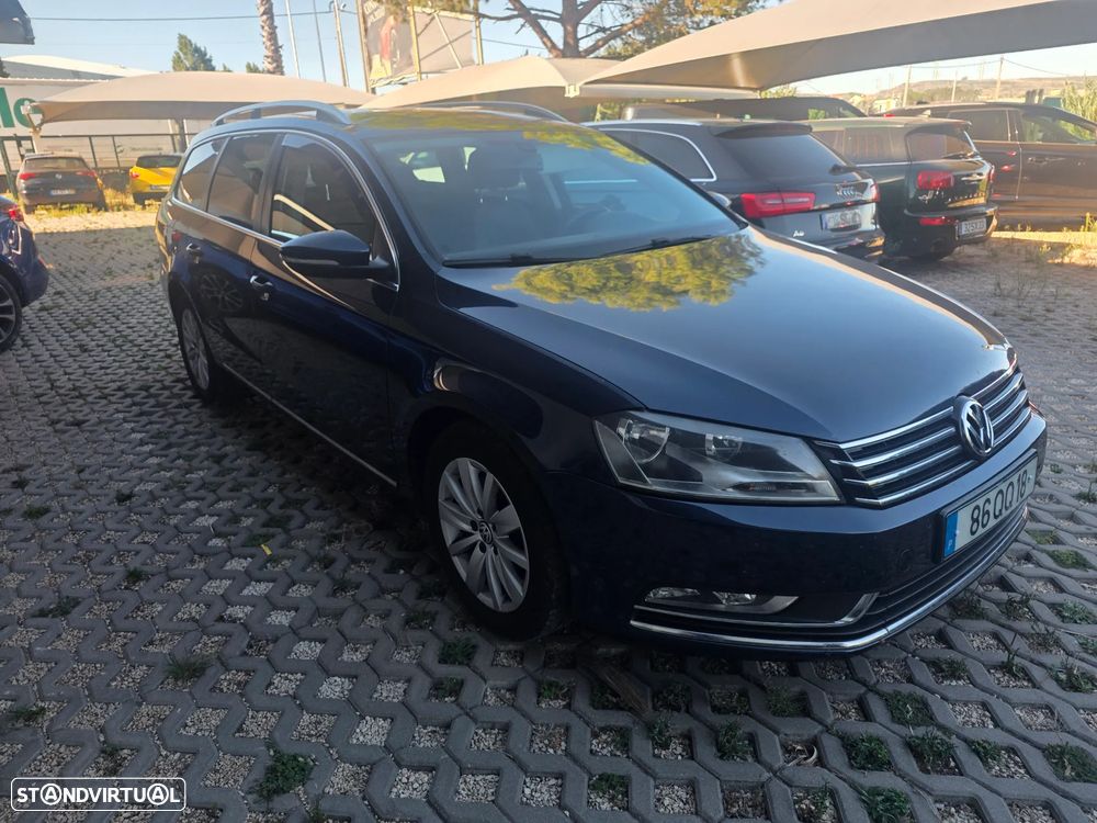 VW Passat Variant 1.6 TDI Highline DSG - 3