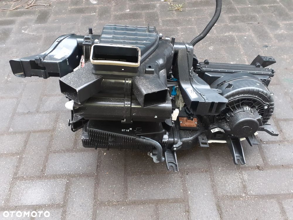 Kia Ceed III Lift Nagrzewnica - 1
