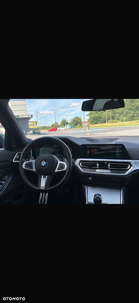 BMW Seria 3 - 16