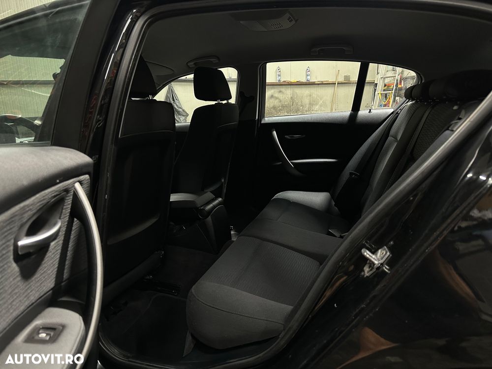 BMW Seria 1 118i - 7