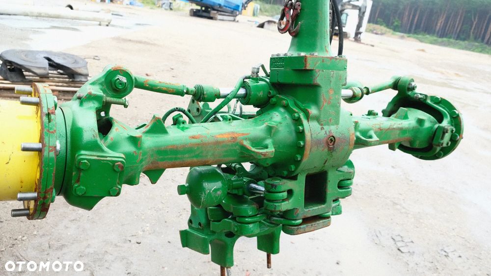 Most do traktora john deere 6120/6220/6230/6330 typ730 model AL 226639 - 6