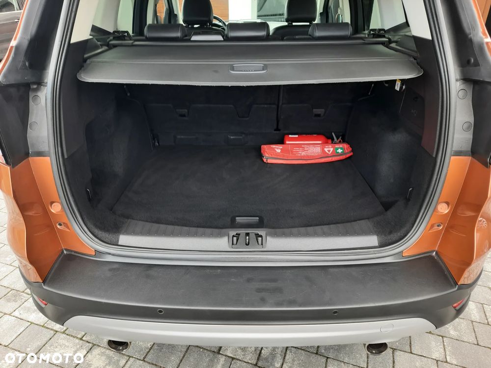 Ford Kuga 2.0 TDCi 2x4 Business Edition - 31