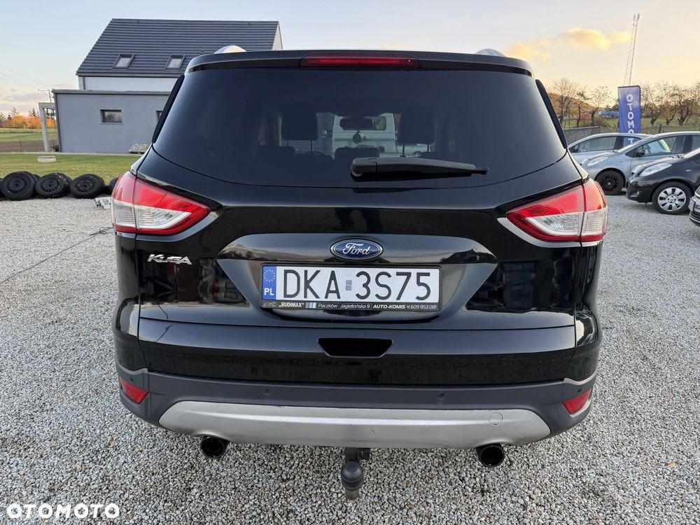 Ford Kuga 2.0 TDCi 2x4 Titanium - 6