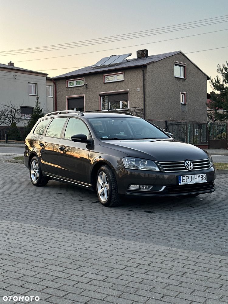 Volkswagen Passat 1.6 TDI Trendline - 5