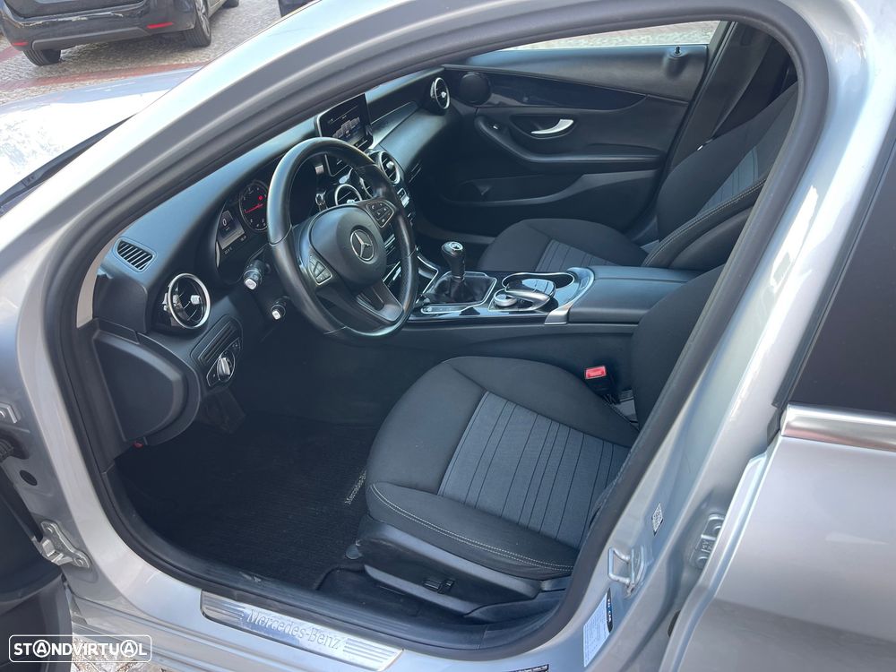 Mercedes-Benz C 200 - 7