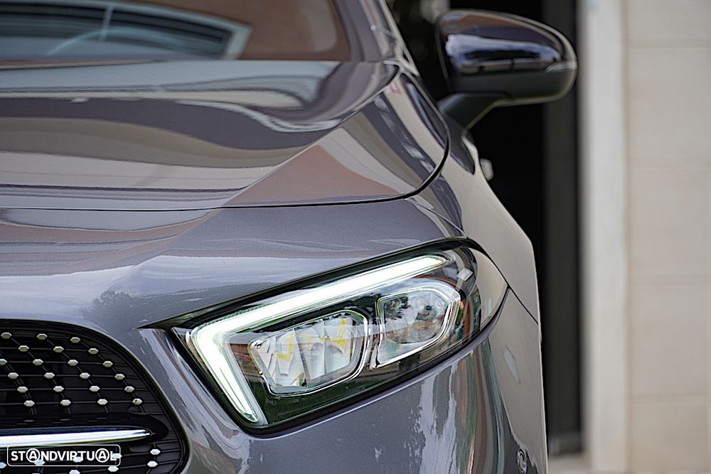 Mercedes-Benz A 250 e AMG Line - 9