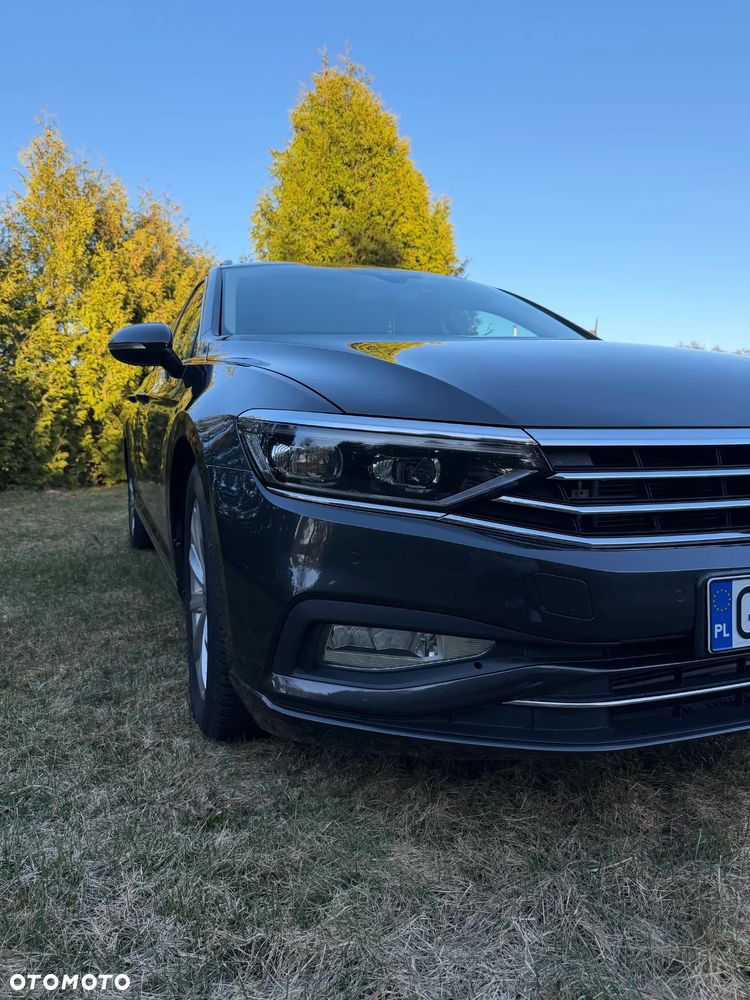 Volkswagen Passat - 3