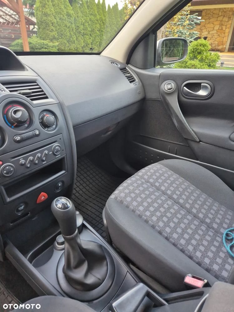 Renault Megane II 1.6 16V Dynamique - 14