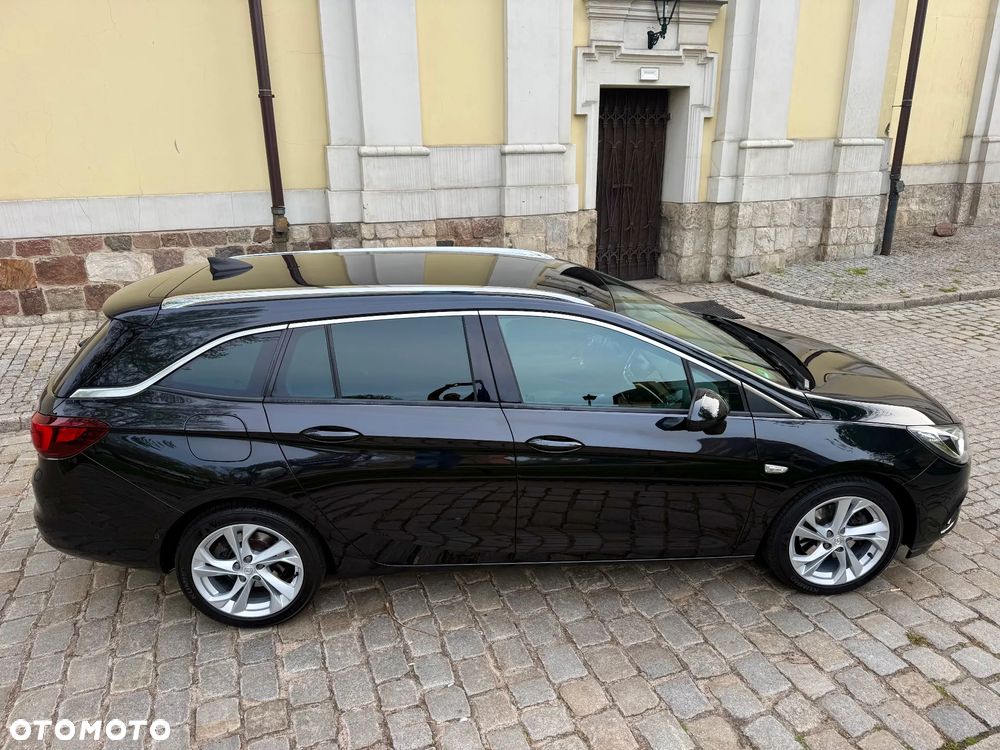 Opel Astra 1.6 BiTurbo D (CDTI) Start/Stop Innovation - 22