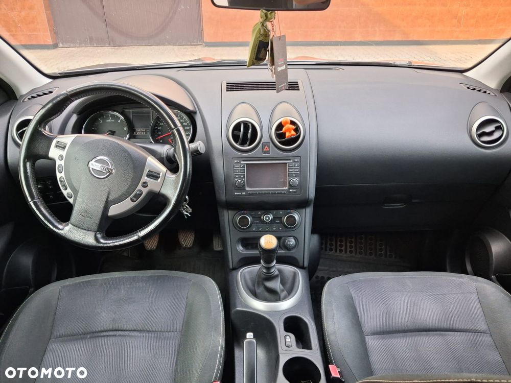 Nissan Qashqai - 8