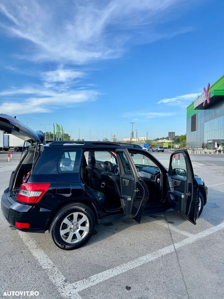 Mercedes-Benz GLK - 10