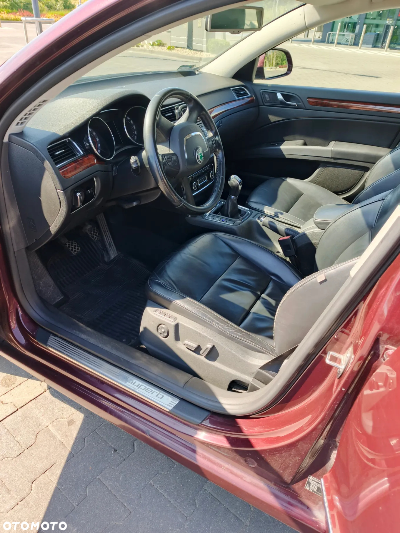 Skoda Superb 2.0 TDI 4x4 Elegance - 11