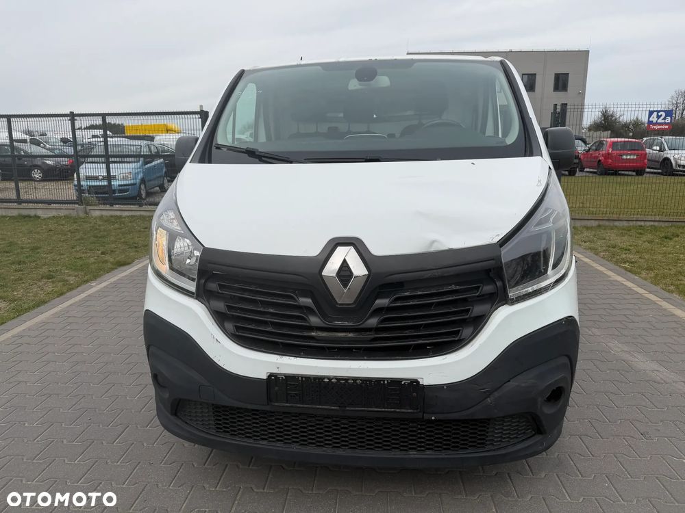 Renault Trafic - 2
