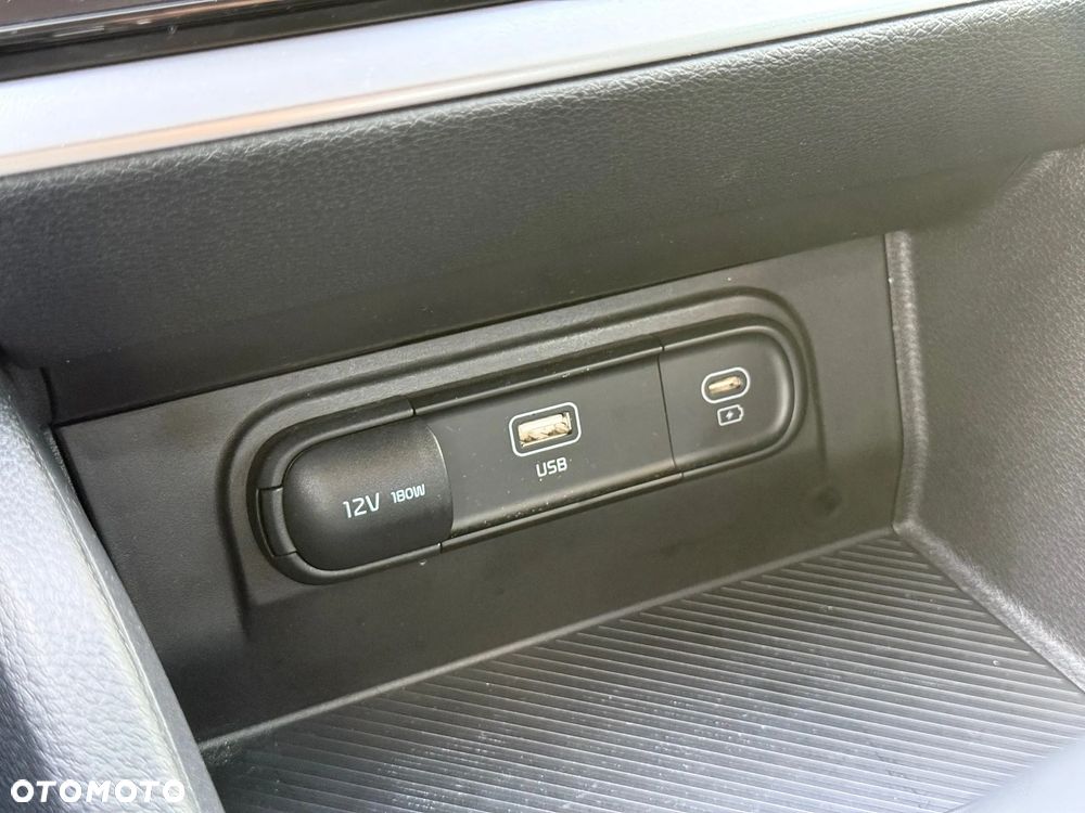 Kia Sportage 1.6 T-GDI M 2WD DCT - 32