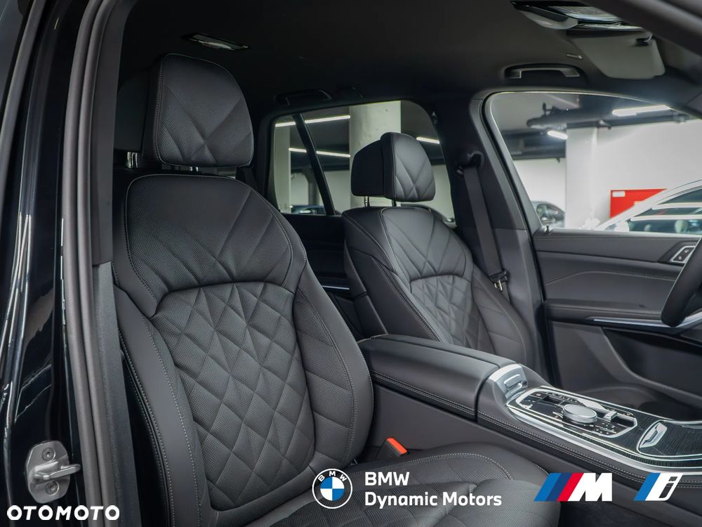 BMW X5 xDrive40i - 24