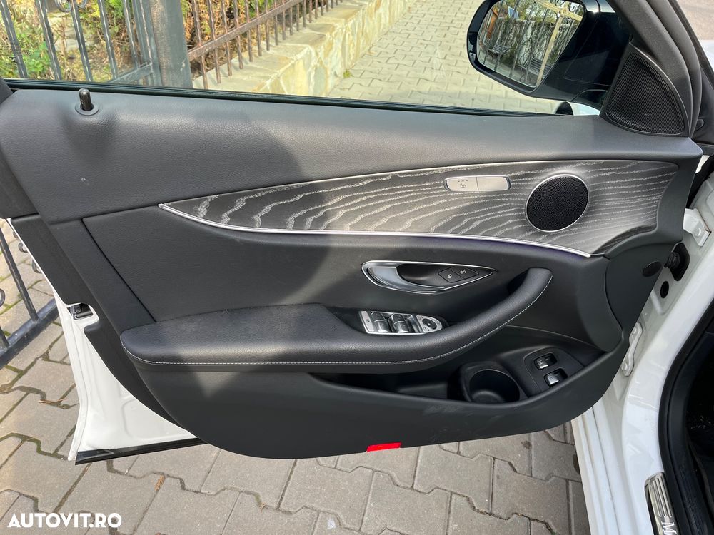 Mercedes-Benz E - 14