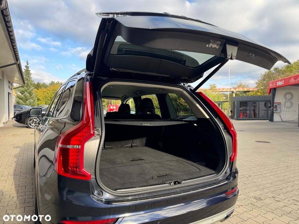 Volvo XC 90 T5 AWD Momentum Pro - 10