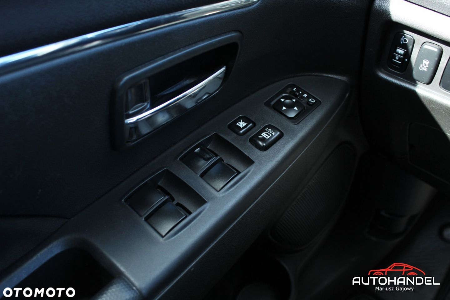 Mitsubishi ASX - 17