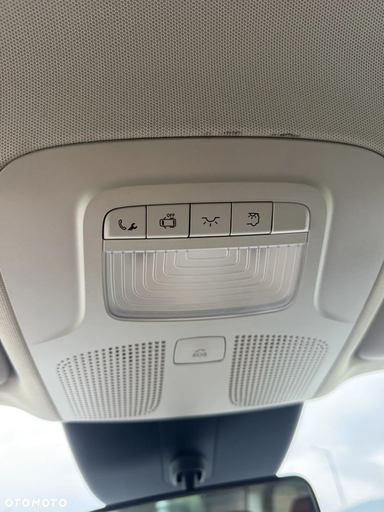 Mercedes-Benz Vito - 24