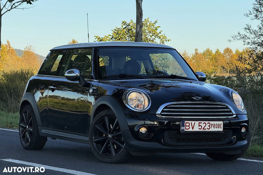Mini Cooper Coupe - 1
