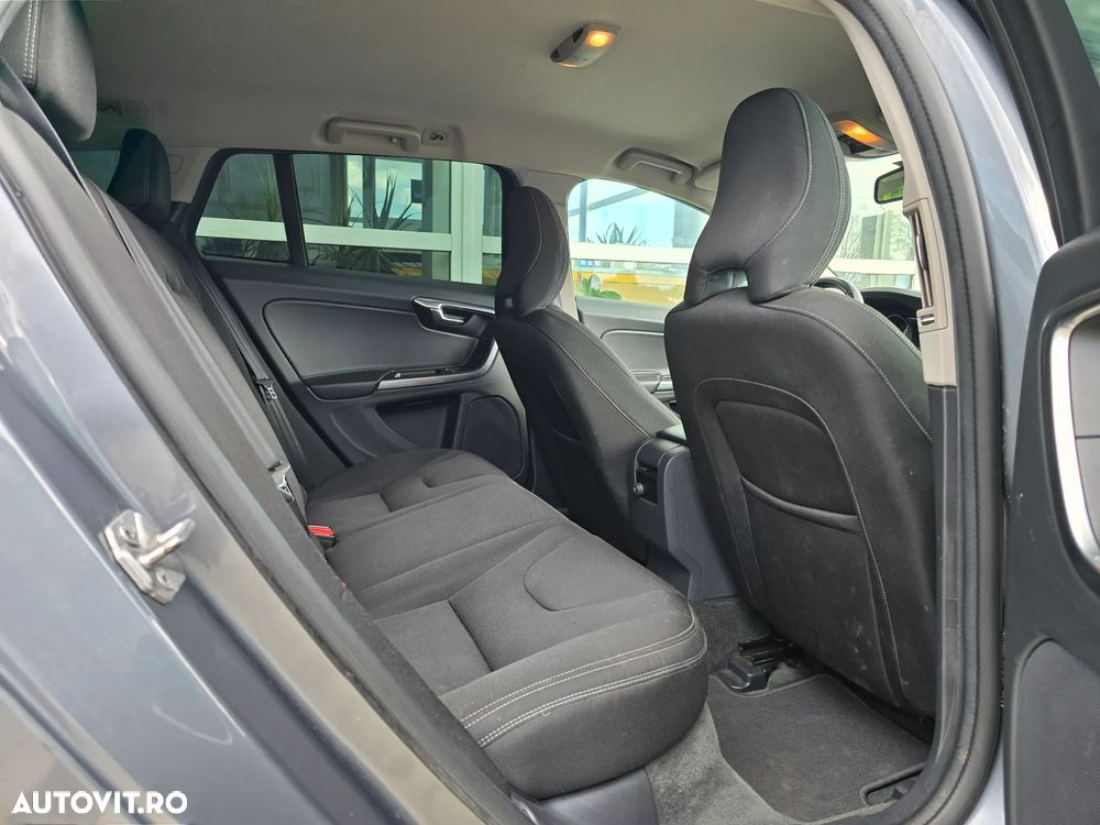 Volvo V60 - 13