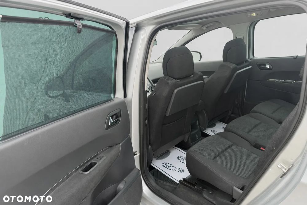 Peugeot 5008 HDI 150 Business-Line - 19