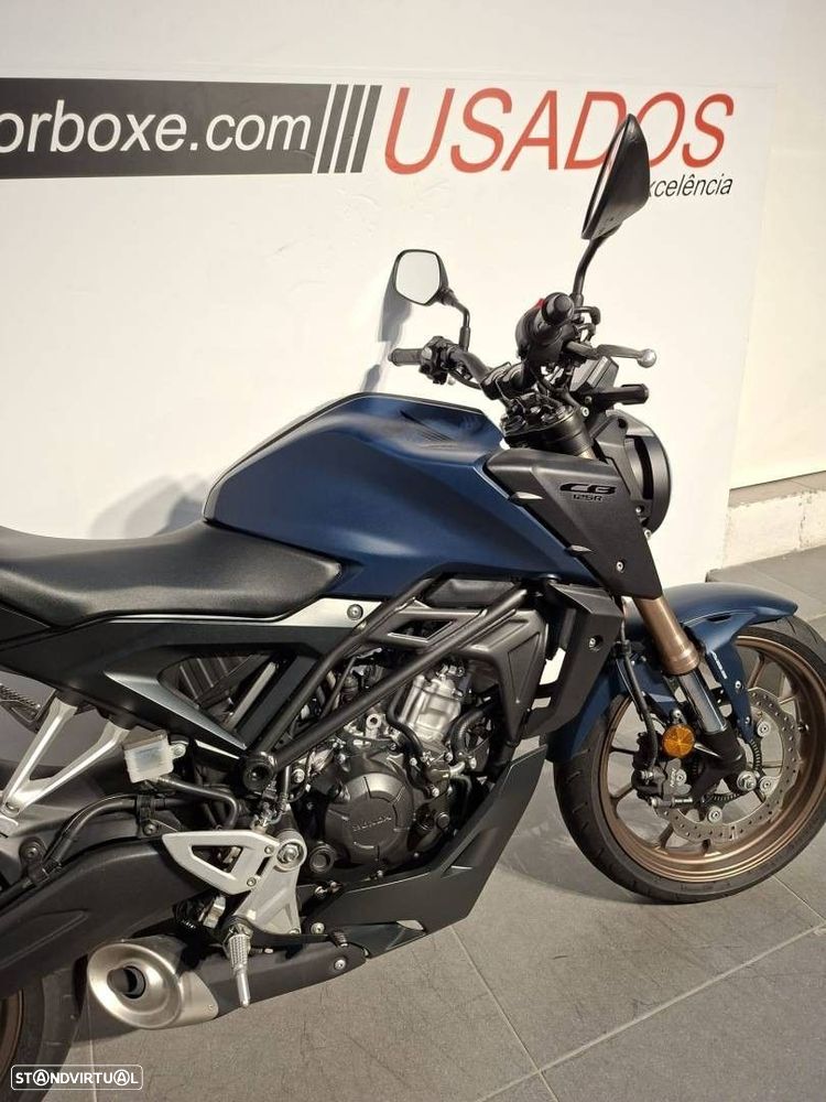 Honda CB 125R - 2