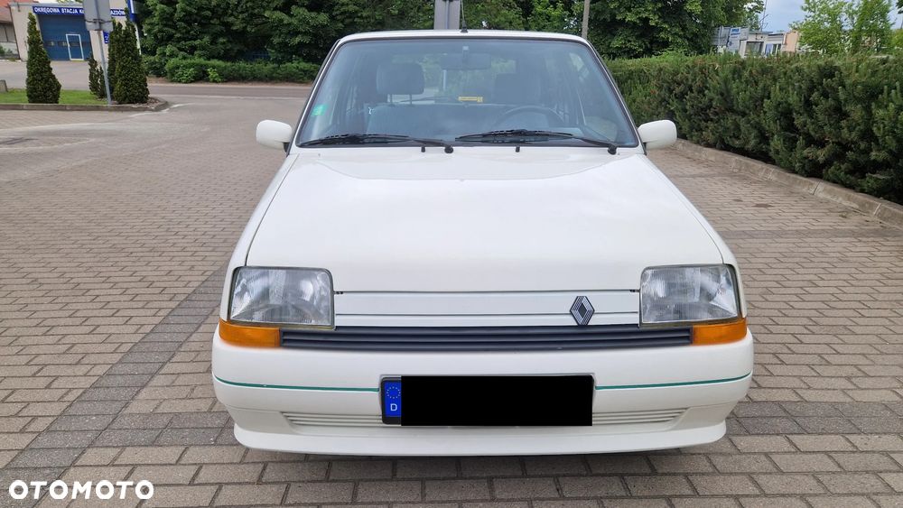 Renault 5 - 8