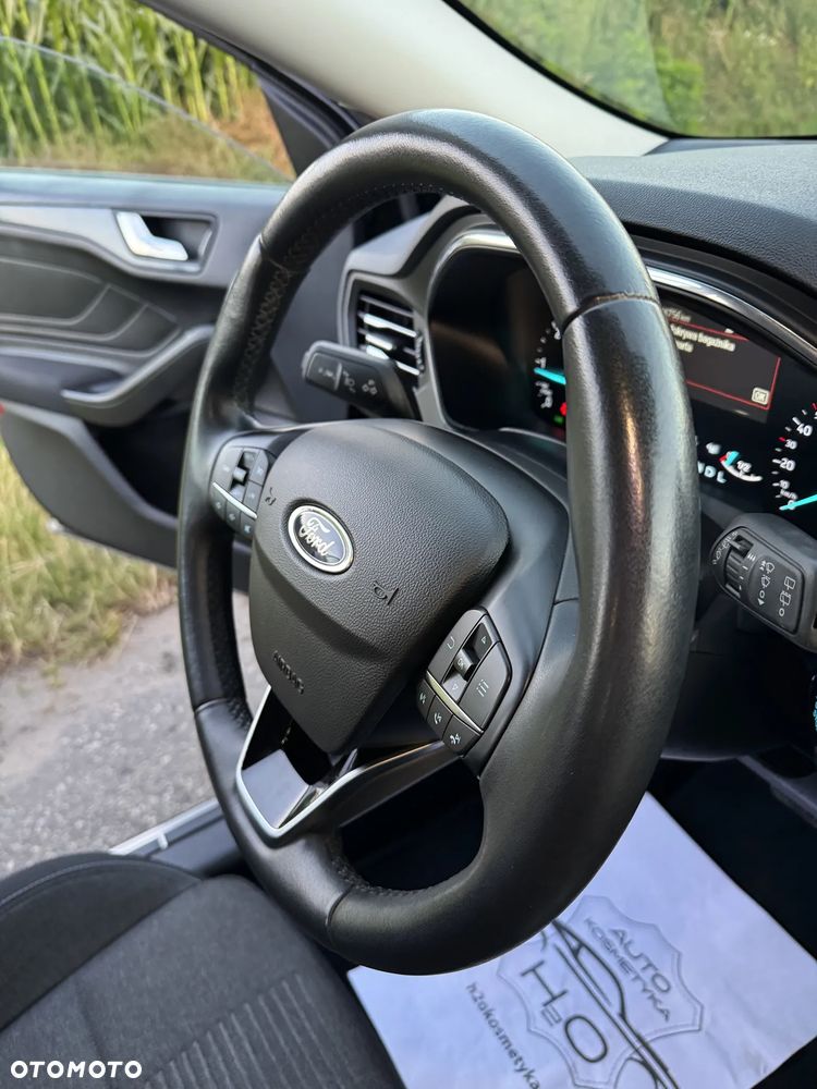 Ford Focus 2.0 EcoBlue Active Business - 22