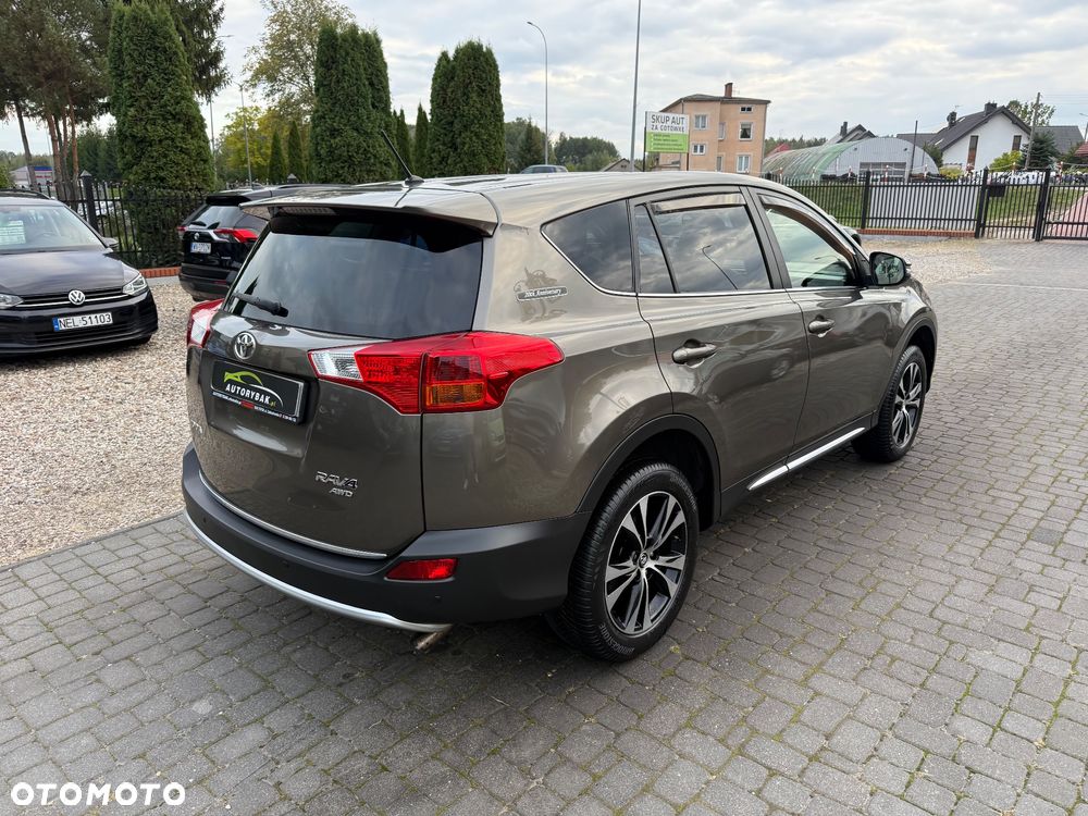 Toyota RAV4 2.0 Prestige MS EU6 - 35