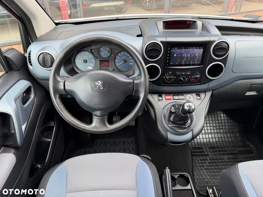 Peugeot Partner - 17