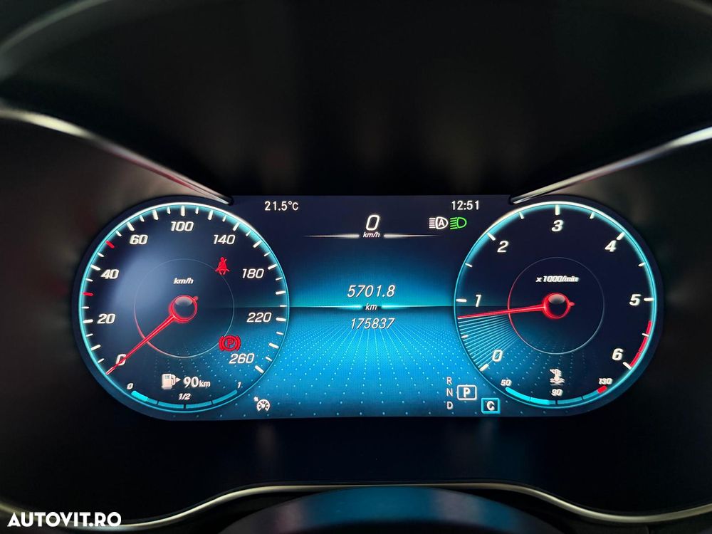 Mercedes-Benz GLC Coupe 220 d 4Matic 9G-TRONIC AMG Line - 24