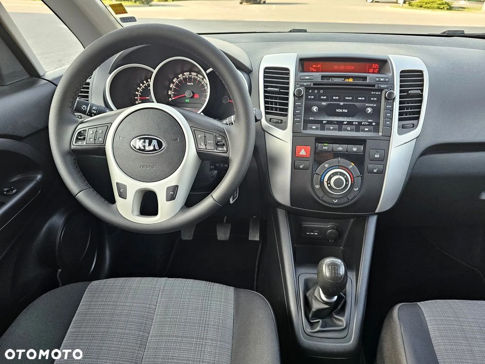 Kia Venga 1.6 CVVT Black Collection - 22