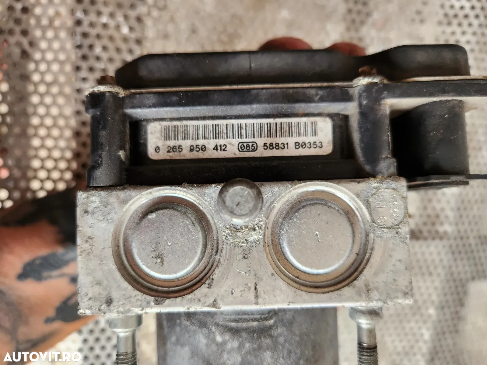 Modul Pompa Unitate ABS Toyota Corolla Verso 2.2 Diesel Cod -0F020 - Dezmembrari Arad - 6
