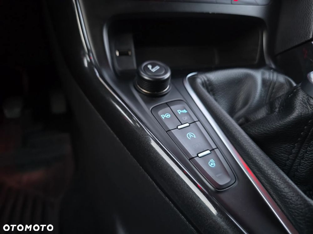 Ford Focus 1.5 TDCi DPF Start-Stopp-System Titanium - 29