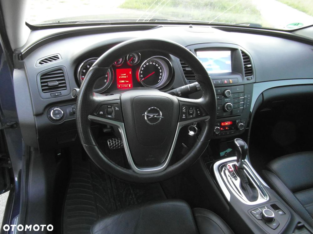 Opel Insignia 2.0 T Cosmo 4x4 - 21