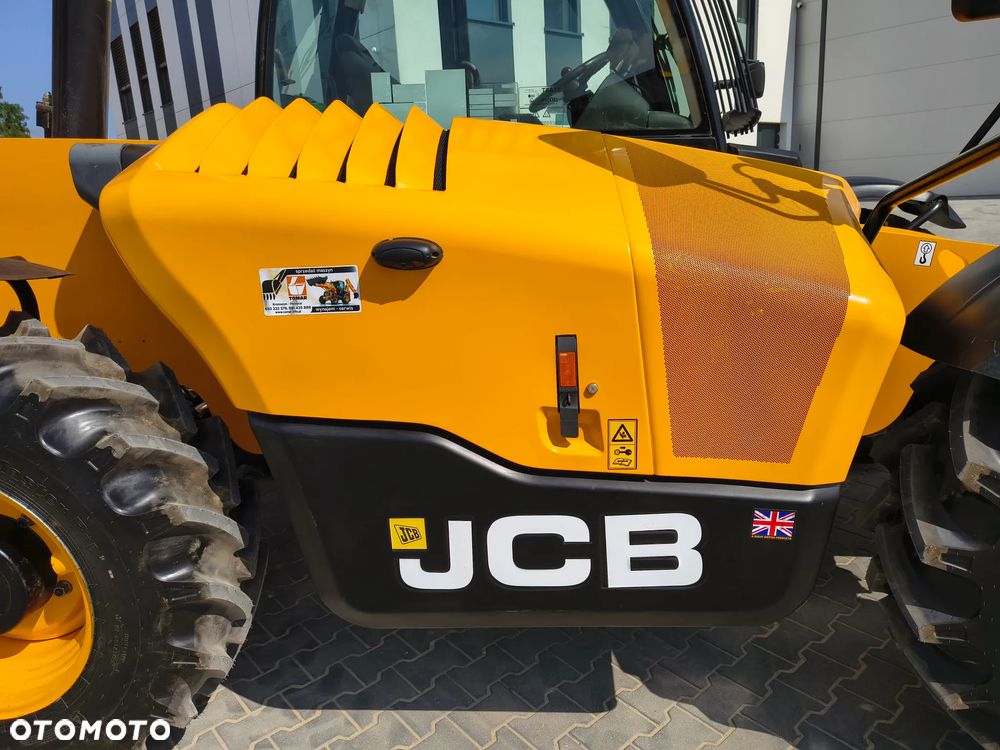 JCB 535-125 HI VIZ - 11