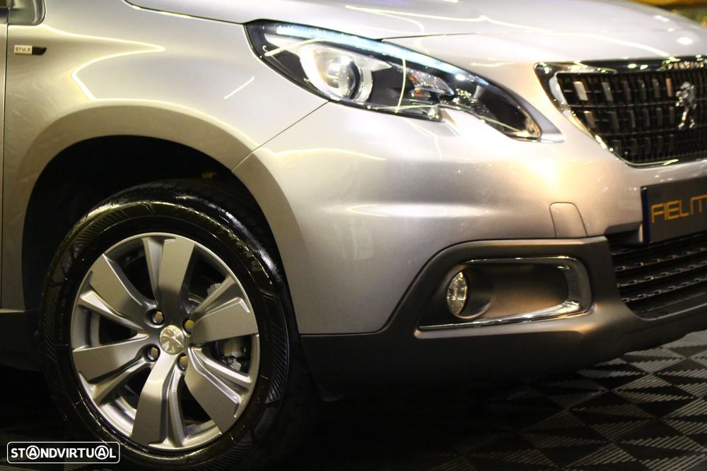 Peugeot 2008 1.6 BlueHDi Style - 3