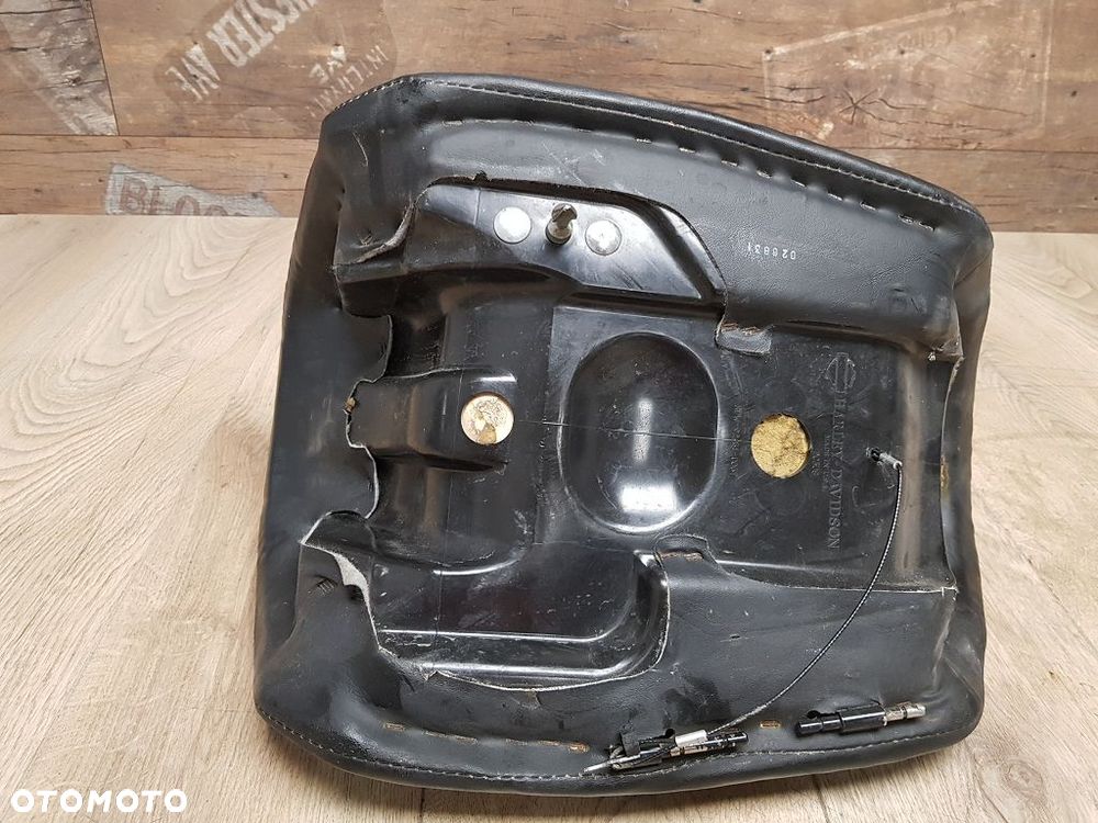 Siedzenie kierowcy Harley Davidson V-rod - 7