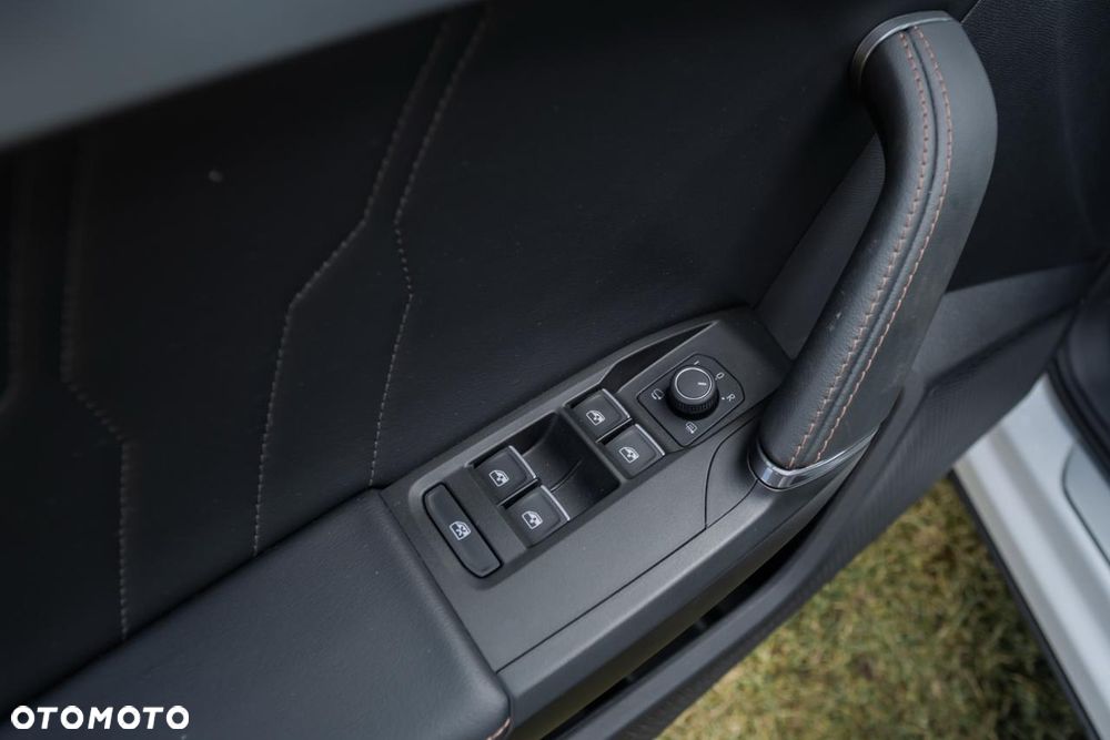 Audi A4 Avant 40 TDI S tronic S line - 35