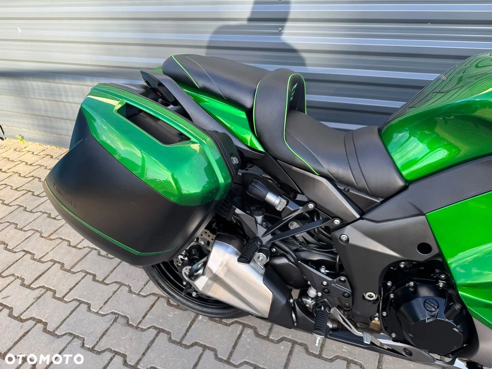 Kawasaki Ninja 1000 SX - 22