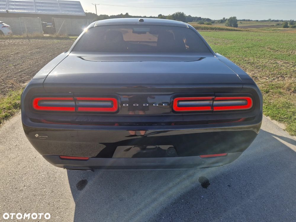 Dodge Challenger Automatik SXT Plus - 8