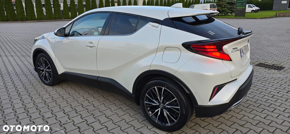 Toyota C-HR - 32