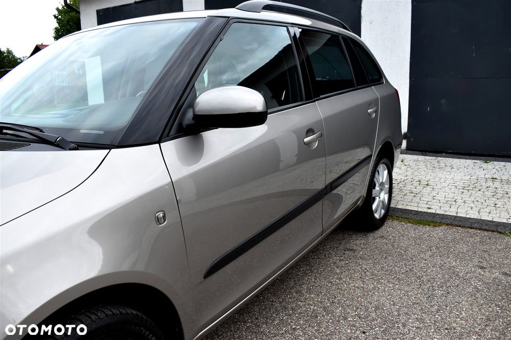 Skoda Fabia 1.2 TSI DSG Elegance - 4
