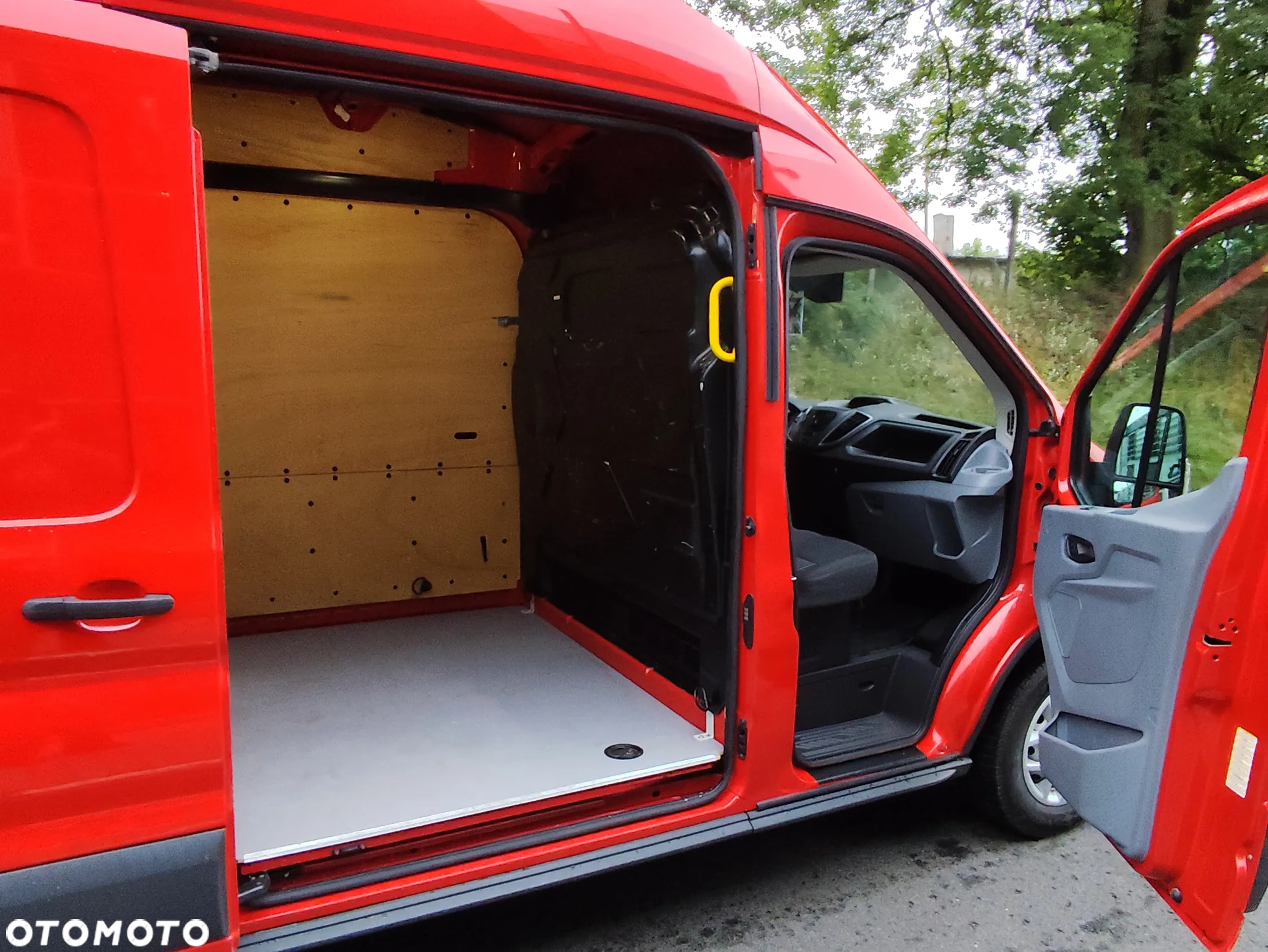 Ford Transit - 30