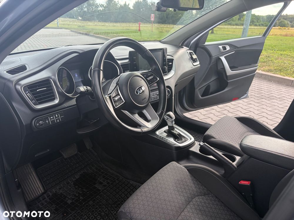 Kia Ceed 1.5 T-GDI M DCT - 14