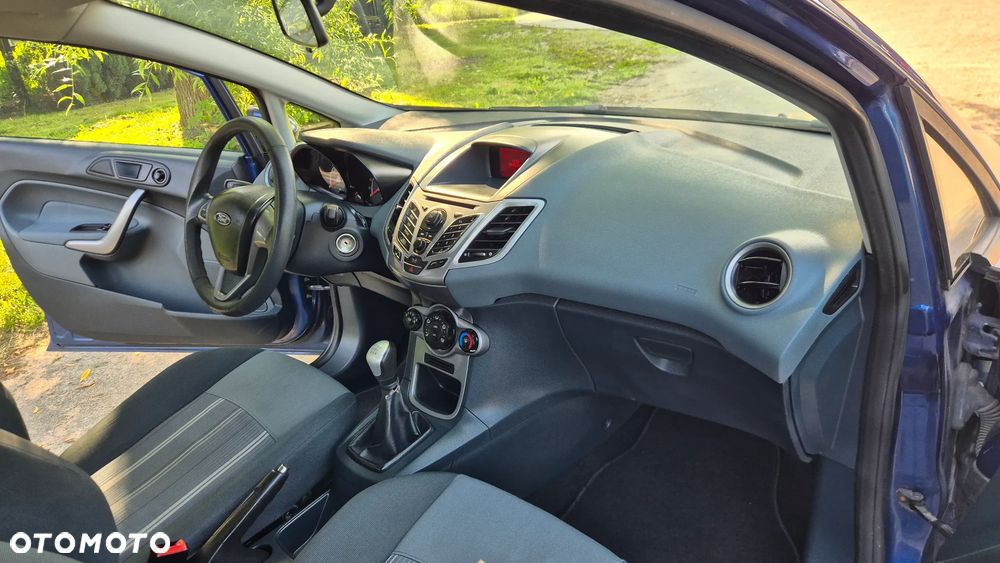 Ford Fiesta 1.25 Ambiente - 9
