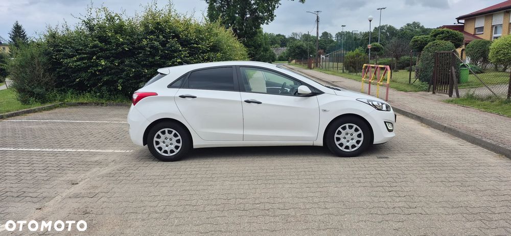 Hyundai i30 1.4 Classic - 9