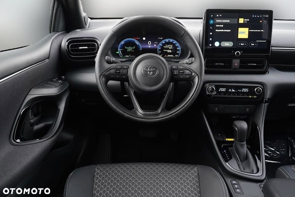 Toyota Yaris Hybrid 1.5 Style - 16